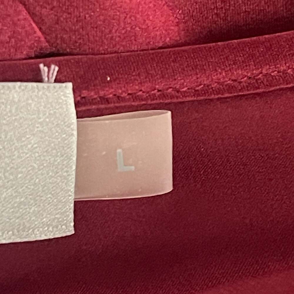 Ravella Fiora 100% Pure Silk Tank Top in Burgundy - Picture 5 of 5